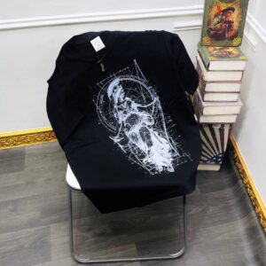 Split-Face Graphic Tee – (M–XXL)